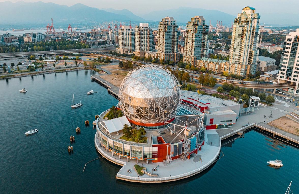 Science-World-03-large_7A18828C-0A13-47CD-92DB4404AE5A222C_fb32edf9-a996-4f5f-a2aaa1980fe8d6b7